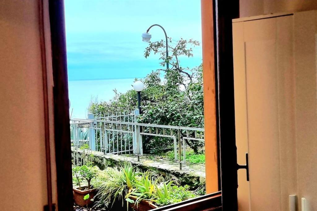 Casa Con Giardino: Varazze Zewnętrze zdjęcie